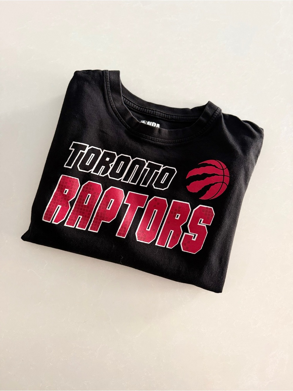 Toronto Raptors Kids Long Sleeve T-Shirt • Size XS (4/5)